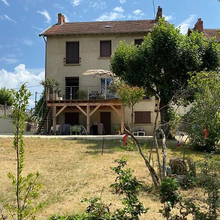 Charmant F1 Avec Terrasse Et Vue Sur Jardin Arbore - Fraicheur Naturelle Du Rez De Jardin - Parking Бельрив-сюр-Алье Экстерьер фото