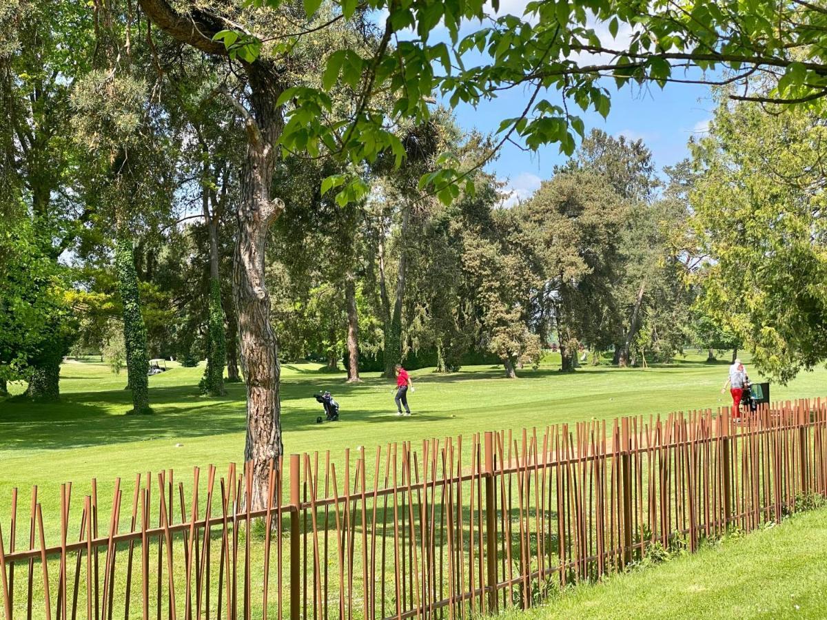 Charmant F1 Avec Terrasse Et Vue Sur Jardin Arbore - Fraicheur Naturelle Du Rez De Jardin - Parking Бельрив-сюр-Алье Экстерьер фото